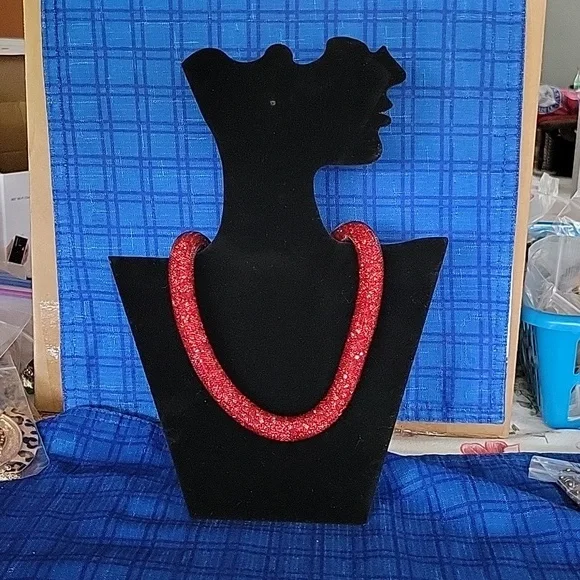 Ruby red necklace - Picture 1 of 3